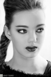 Merel (0110-bw)